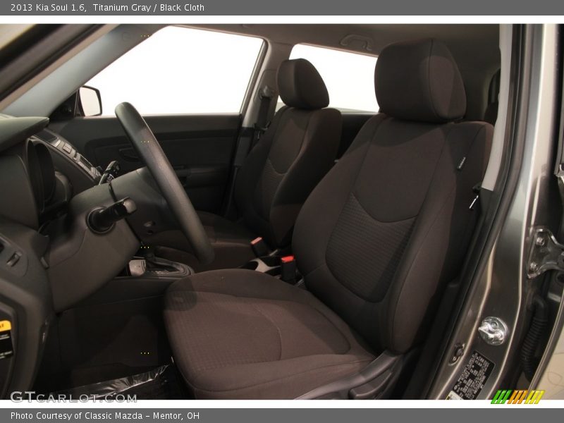 Titanium Gray / Black Cloth 2013 Kia Soul 1.6