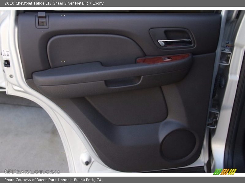 Sheer Silver Metallic / Ebony 2010 Chevrolet Tahoe LT