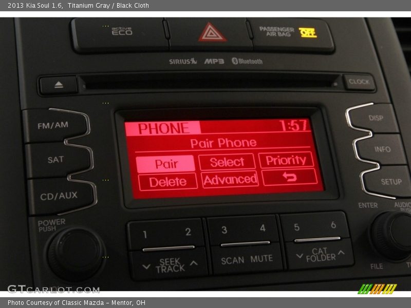 Titanium Gray / Black Cloth 2013 Kia Soul 1.6