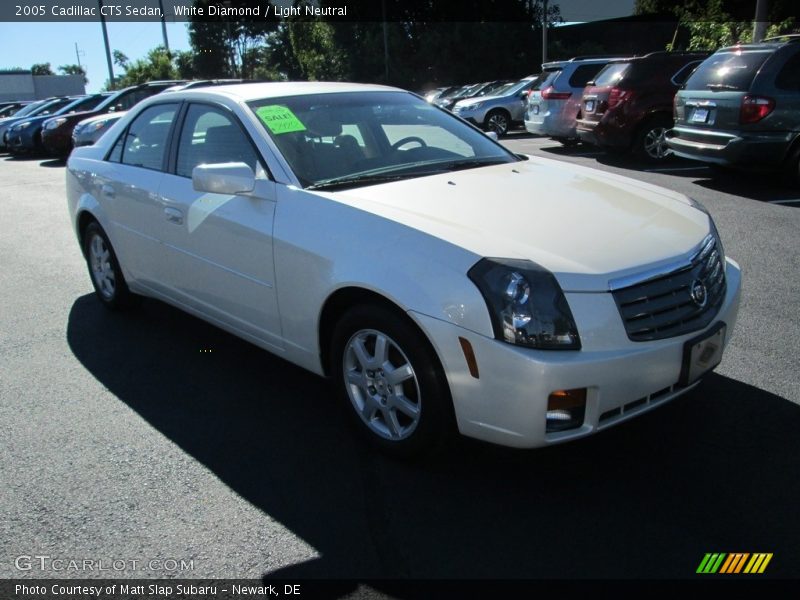 White Diamond / Light Neutral 2005 Cadillac CTS Sedan