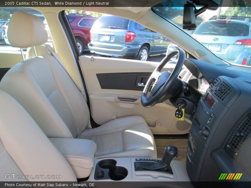 White Diamond / Light Neutral 2005 Cadillac CTS Sedan