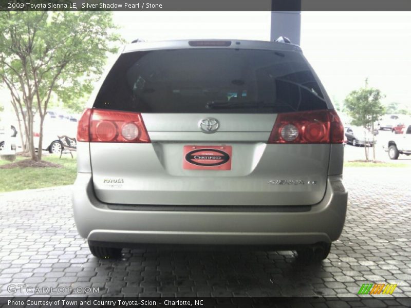 Silver Shadow Pearl / Stone 2009 Toyota Sienna LE