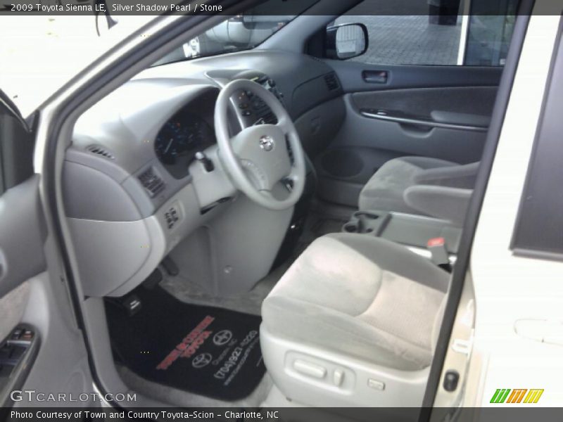 Silver Shadow Pearl / Stone 2009 Toyota Sienna LE