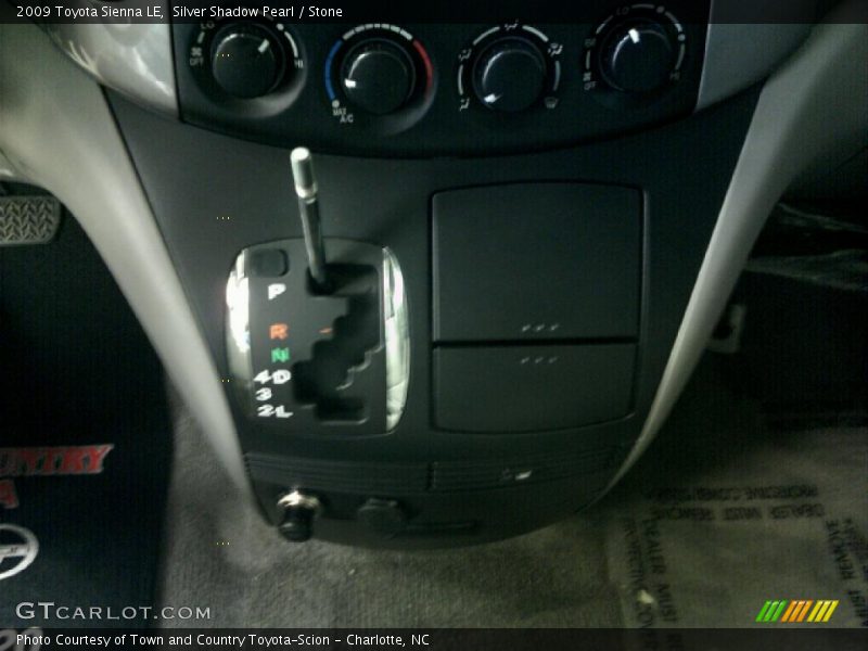 Silver Shadow Pearl / Stone 2009 Toyota Sienna LE