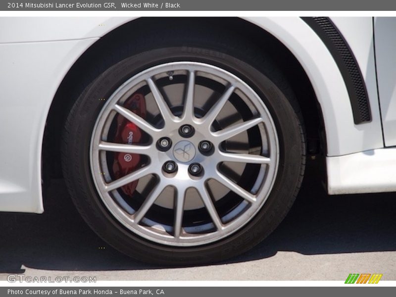 Wicked White / Black 2014 Mitsubishi Lancer Evolution GSR