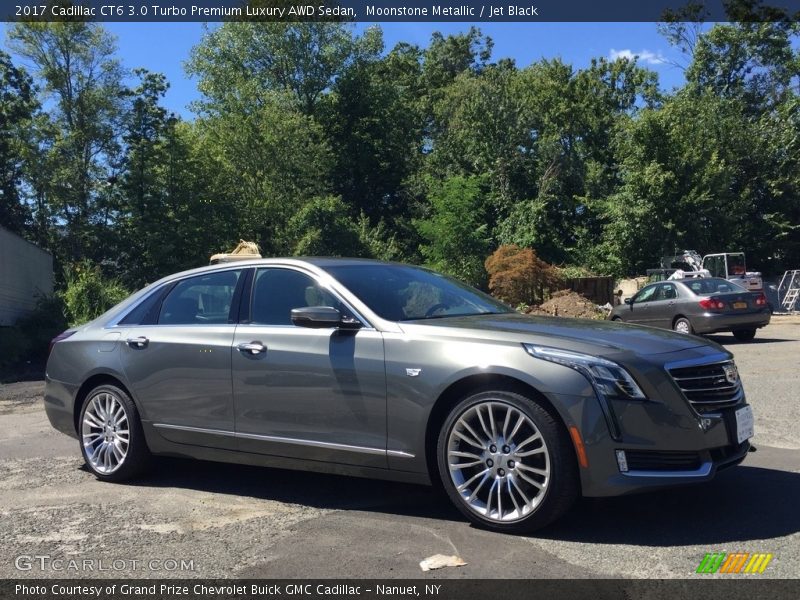 Front 3/4 View of 2017 CT6 3.0 Turbo Premium Luxury AWD Sedan