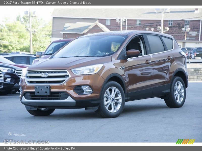Canyon Ridge / Charcoal Black 2017 Ford Escape SE 4WD