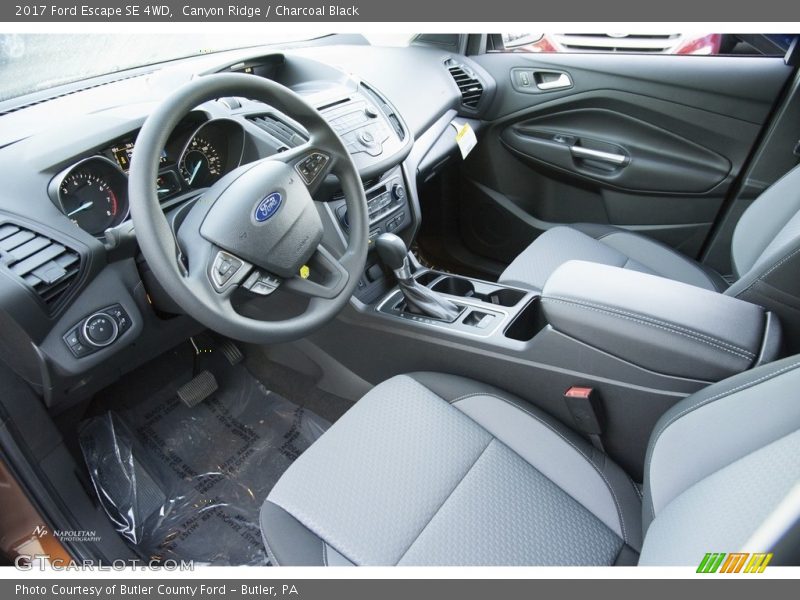 Canyon Ridge / Charcoal Black 2017 Ford Escape SE 4WD