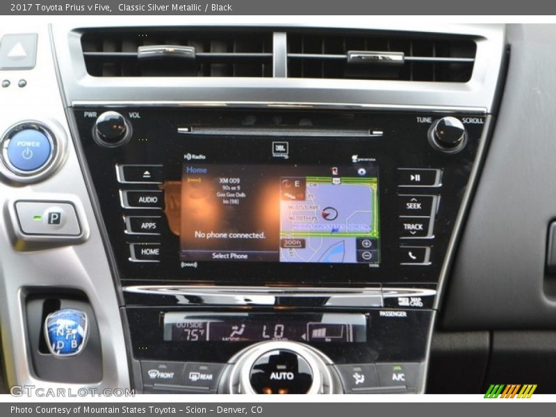 Navigation of 2017 Prius v Five