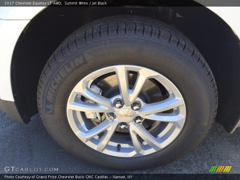 Summit White / Jet Black 2017 Chevrolet Equinox LT AWD
