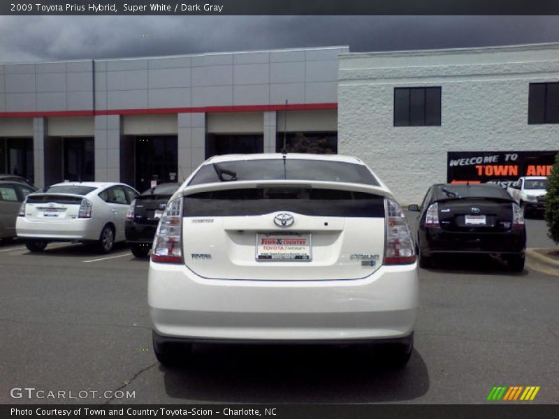 Super White / Dark Gray 2009 Toyota Prius Hybrid