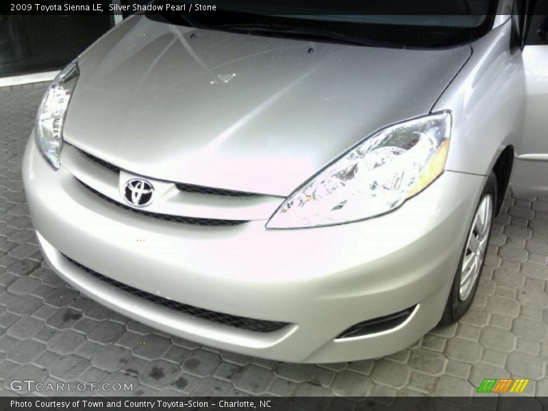 Silver Shadow Pearl / Stone 2009 Toyota Sienna LE