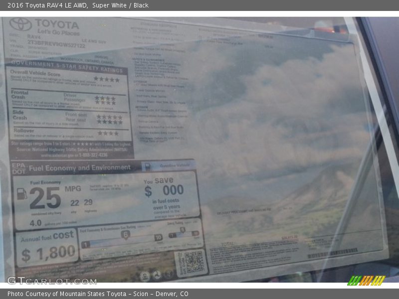 Super White / Black 2016 Toyota RAV4 LE AWD