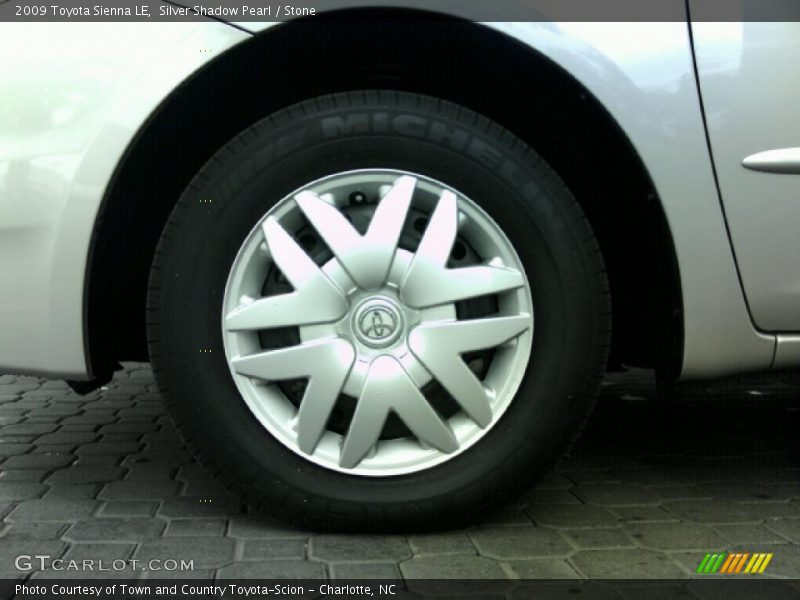 Silver Shadow Pearl / Stone 2009 Toyota Sienna LE