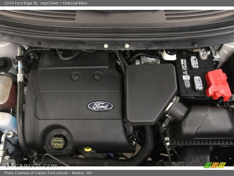 Ingot Silver / Charcoal Black 2014 Ford Edge SE