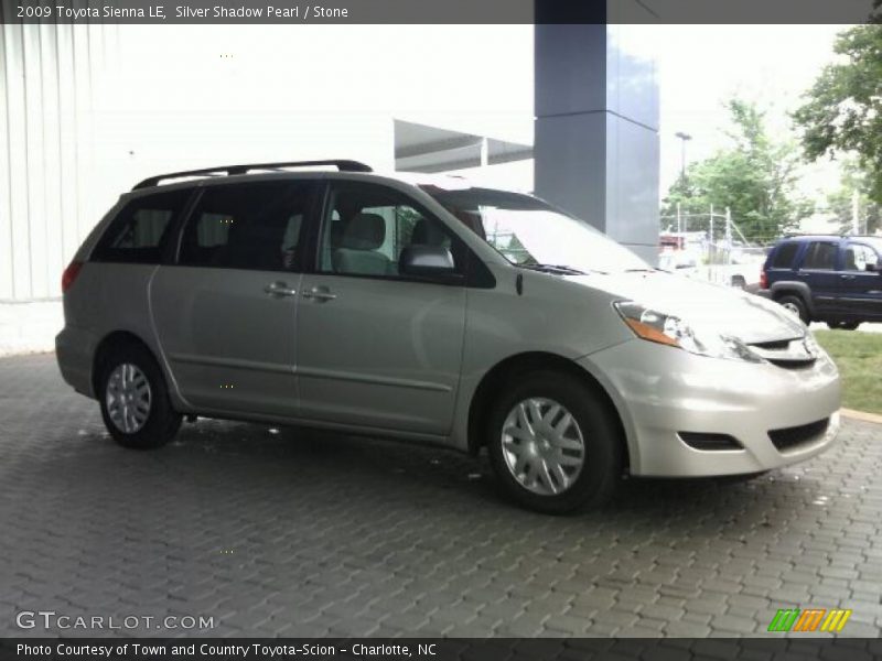 Silver Shadow Pearl / Stone 2009 Toyota Sienna LE