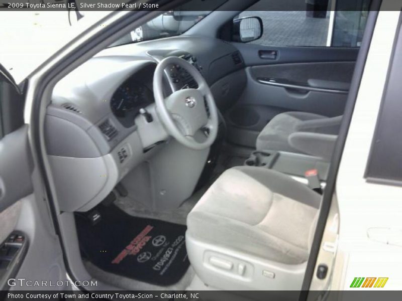 Silver Shadow Pearl / Stone 2009 Toyota Sienna LE