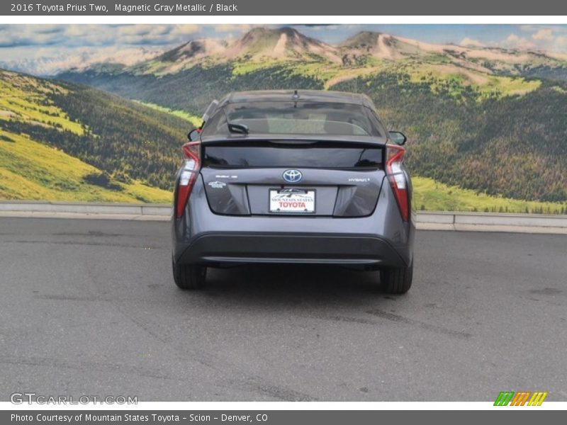 Magnetic Gray Metallic / Black 2016 Toyota Prius Two