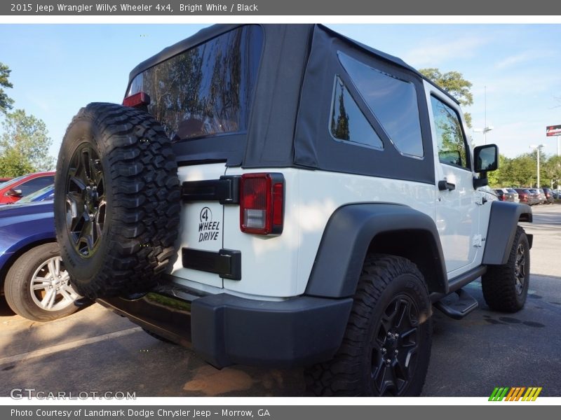 Bright White / Black 2015 Jeep Wrangler Willys Wheeler 4x4
