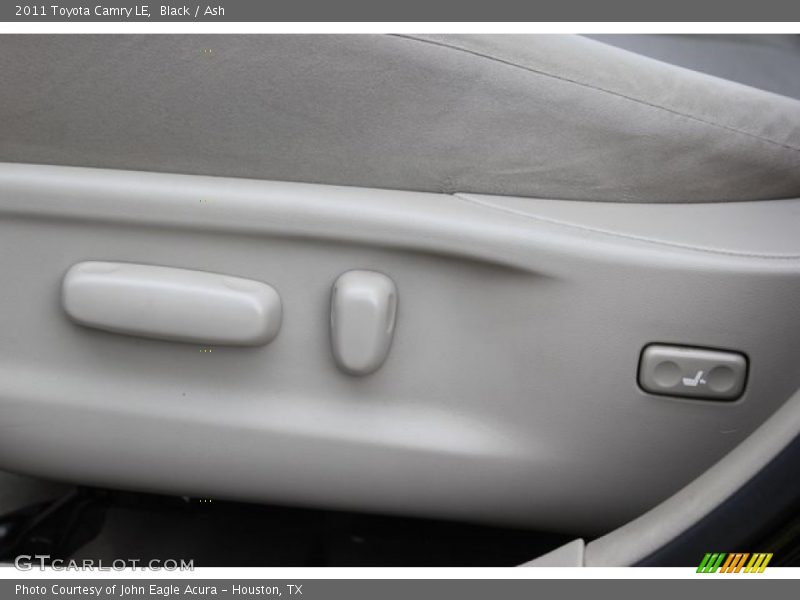 Black / Ash 2011 Toyota Camry LE