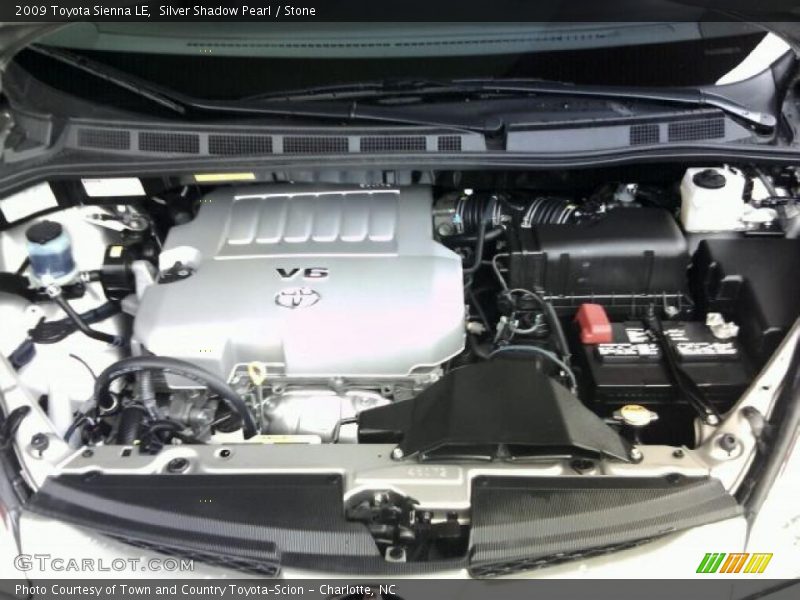 Silver Shadow Pearl / Stone 2009 Toyota Sienna LE
