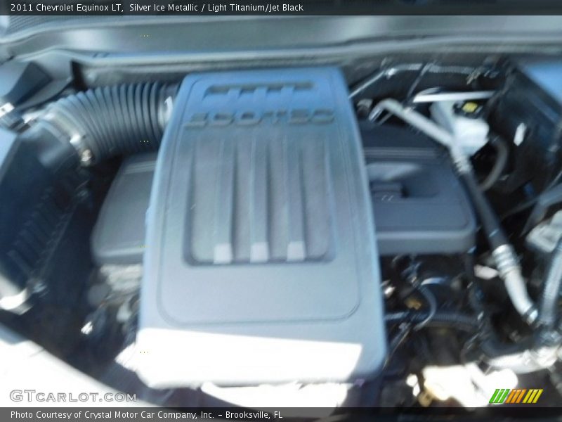 Silver Ice Metallic / Light Titanium/Jet Black 2011 Chevrolet Equinox LT