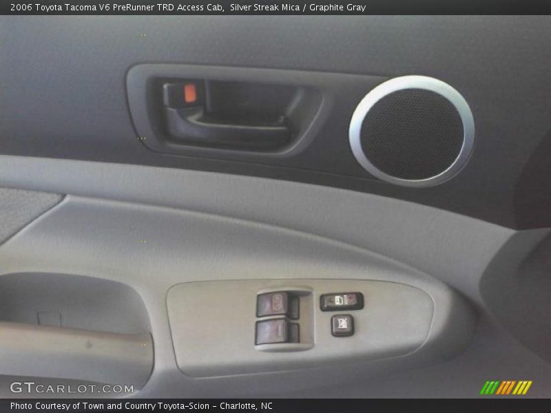 Silver Streak Mica / Graphite Gray 2006 Toyota Tacoma V6 PreRunner TRD Access Cab