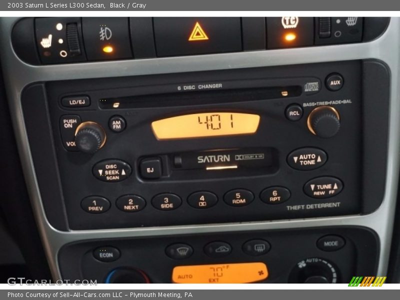 Black / Gray 2003 Saturn L Series L300 Sedan