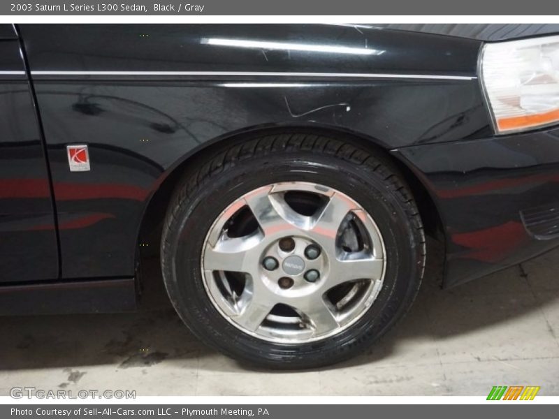 Black / Gray 2003 Saturn L Series L300 Sedan