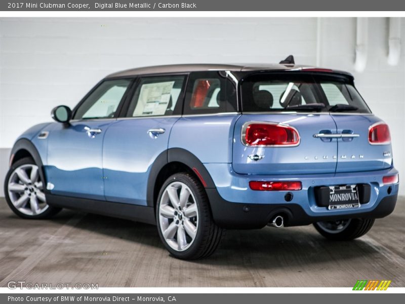 Digital Blue Metallic / Carbon Black 2017 Mini Clubman Cooper