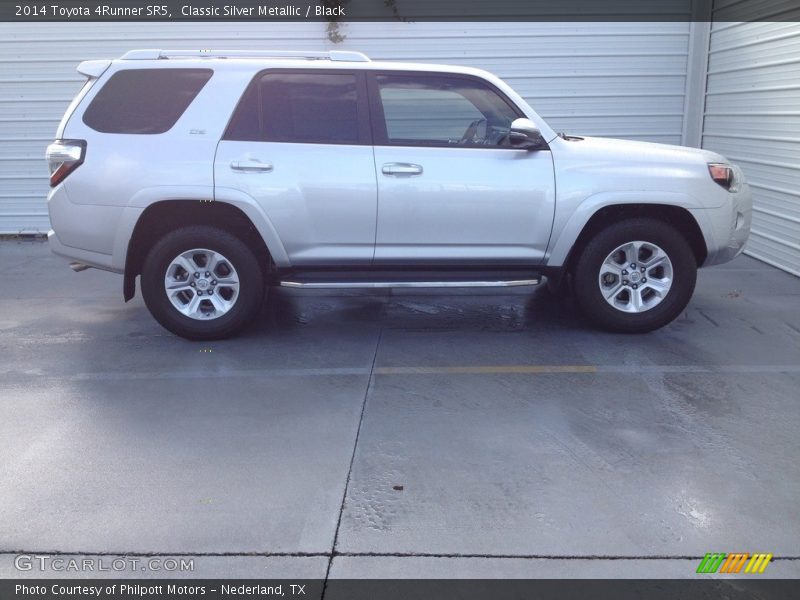 Classic Silver Metallic / Black 2014 Toyota 4Runner SR5