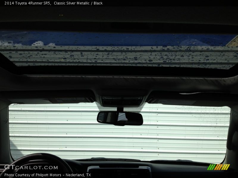 Classic Silver Metallic / Black 2014 Toyota 4Runner SR5