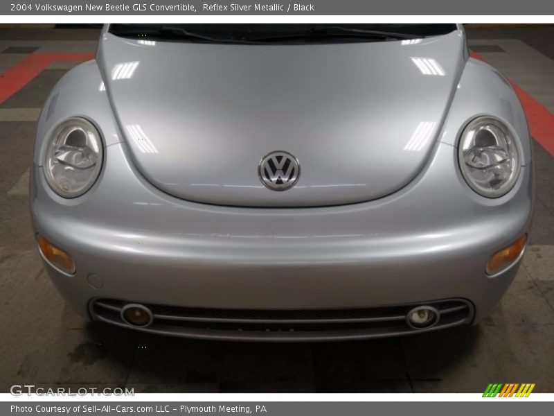 Reflex Silver Metallic / Black 2004 Volkswagen New Beetle GLS Convertible