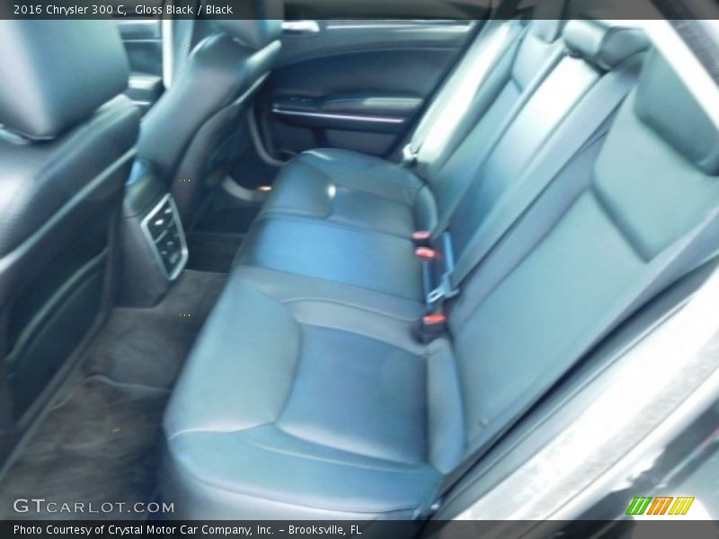 Gloss Black / Black 2016 Chrysler 300 C