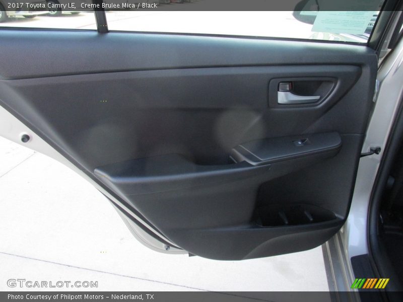 Creme Brulee Mica / Black 2017 Toyota Camry LE