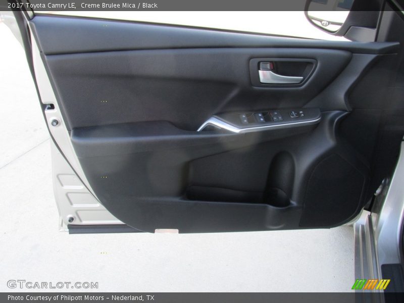 Creme Brulee Mica / Black 2017 Toyota Camry LE