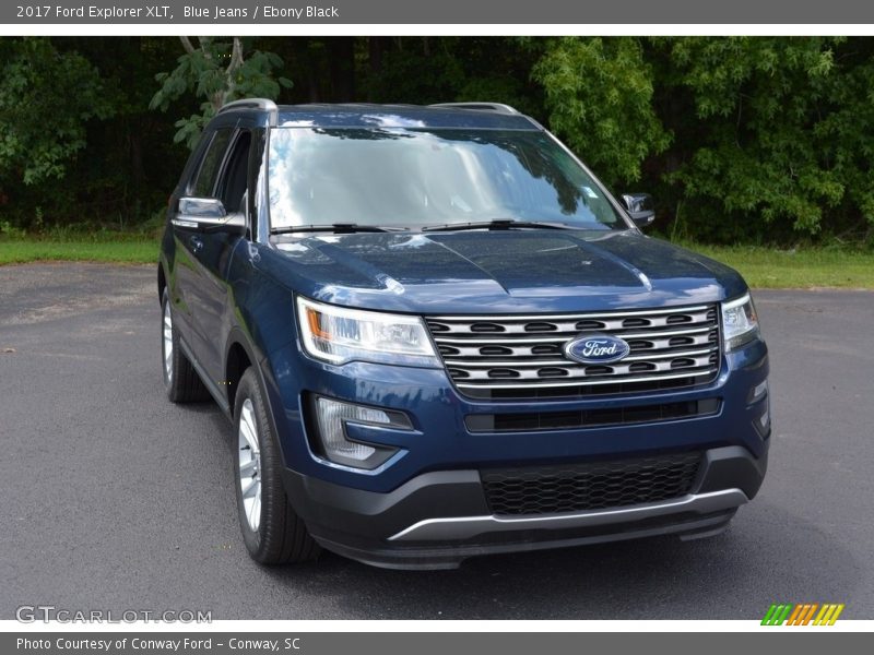 Blue Jeans / Ebony Black 2017 Ford Explorer XLT