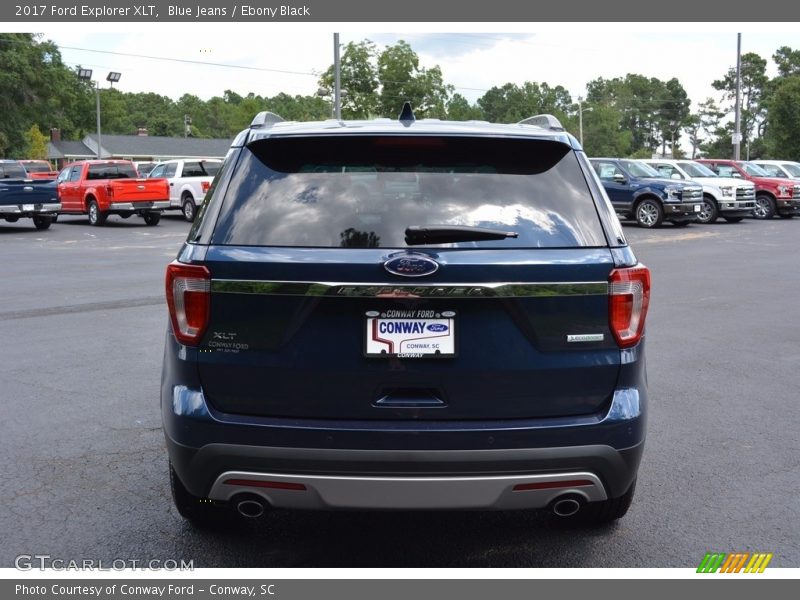Blue Jeans / Ebony Black 2017 Ford Explorer XLT