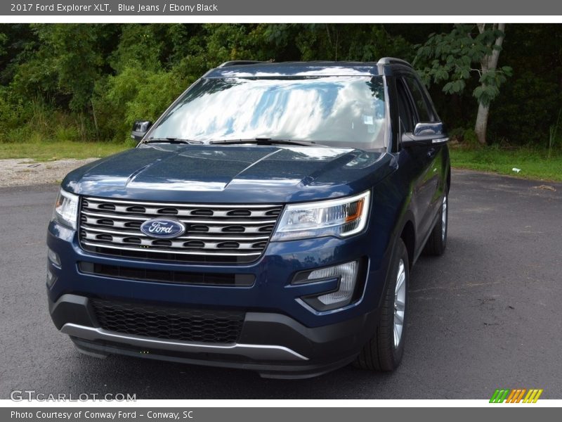 Blue Jeans / Ebony Black 2017 Ford Explorer XLT