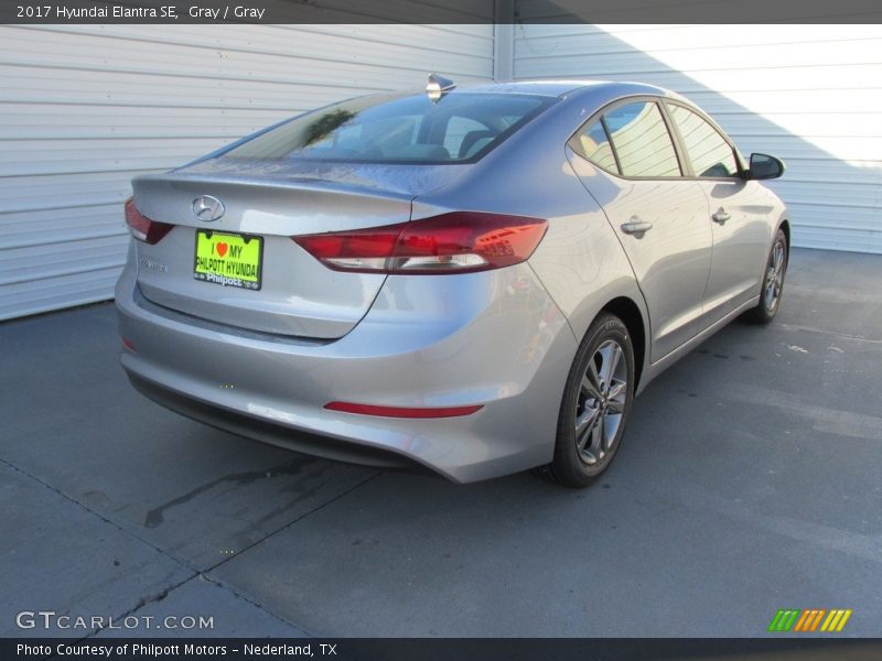 Gray / Gray 2017 Hyundai Elantra SE