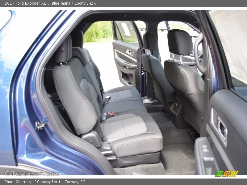 Blue Jeans / Ebony Black 2017 Ford Explorer XLT
