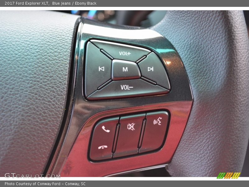 Controls of 2017 Explorer XLT