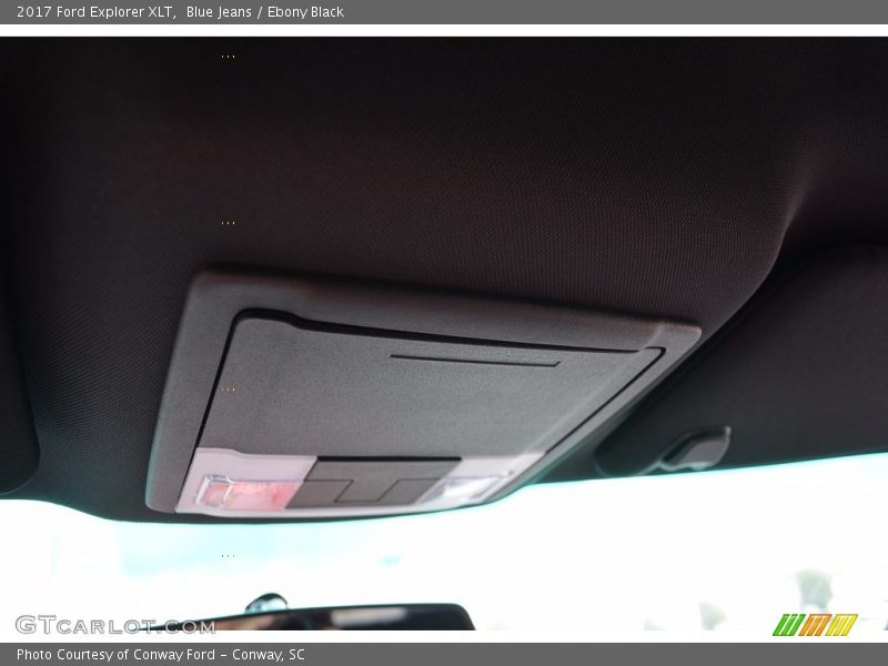 Blue Jeans / Ebony Black 2017 Ford Explorer XLT