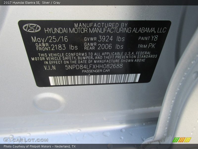 Silver / Gray 2017 Hyundai Elantra SE