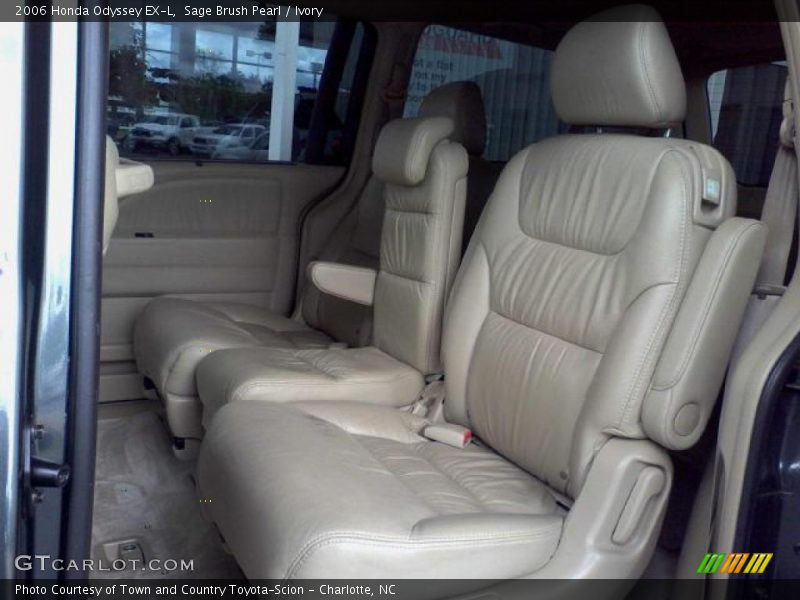 Sage Brush Pearl / Ivory 2006 Honda Odyssey EX-L