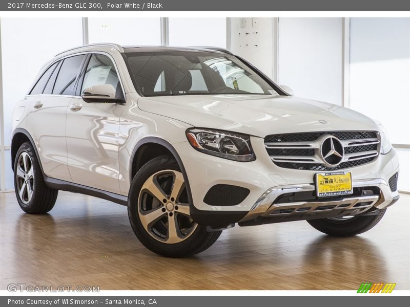 Polar White / Black 2017 Mercedes-Benz GLC 300