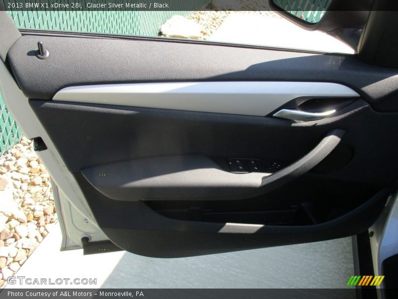 Glacier Silver Metallic / Black 2013 BMW X1 xDrive 28i