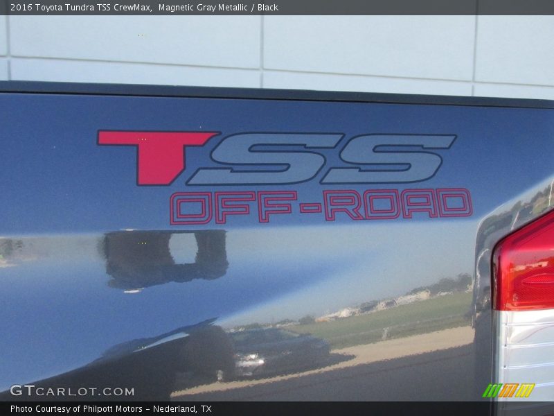  2016 Tundra TSS CrewMax Logo