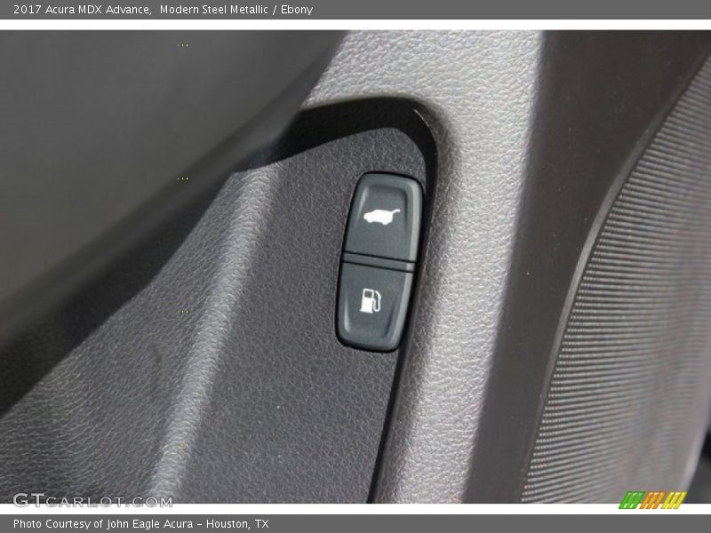 Modern Steel Metallic / Ebony 2017 Acura MDX Advance