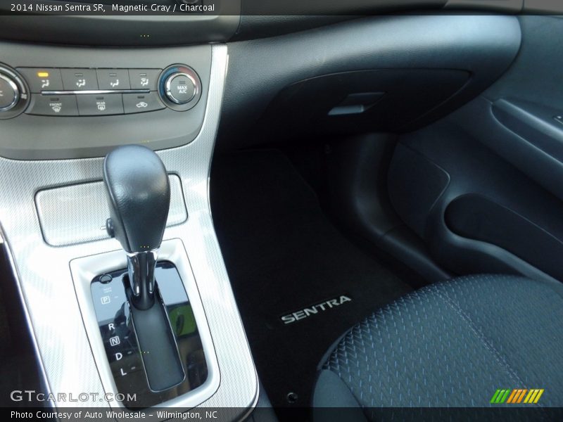 Magnetic Gray / Charcoal 2014 Nissan Sentra SR